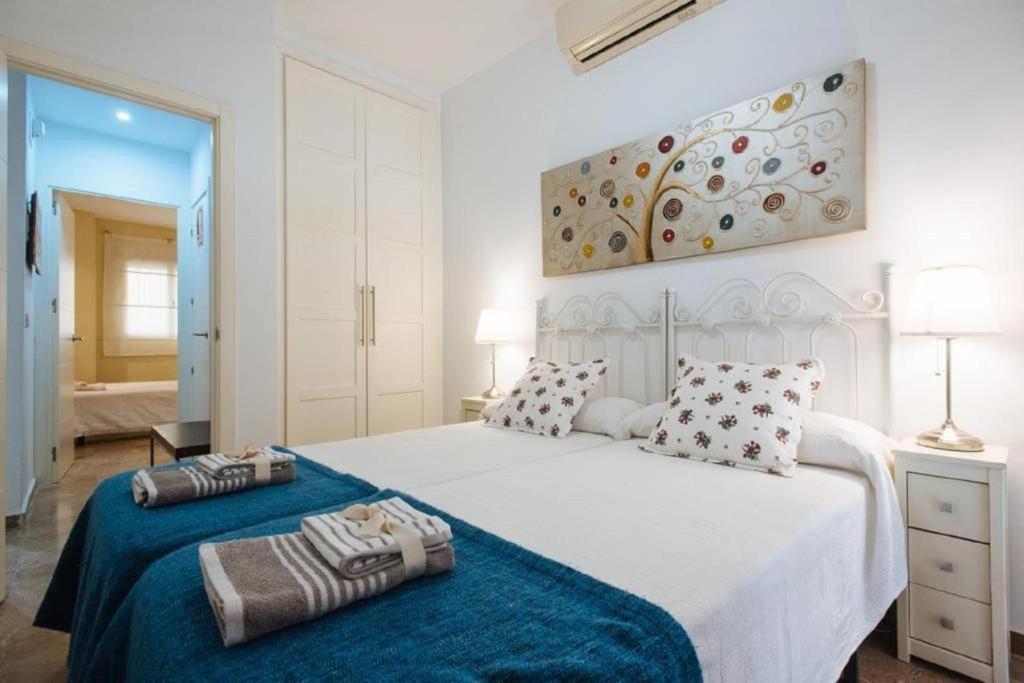 San Lorenzo Luxury Suites Séville Extérieur photo